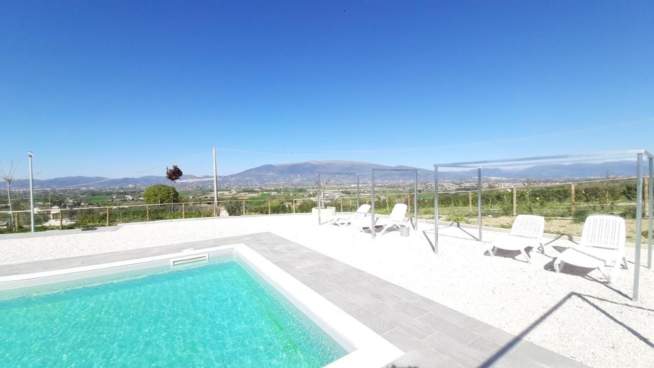 Agriturismo Incanto Della Natura 卡纳拉 外观 照片