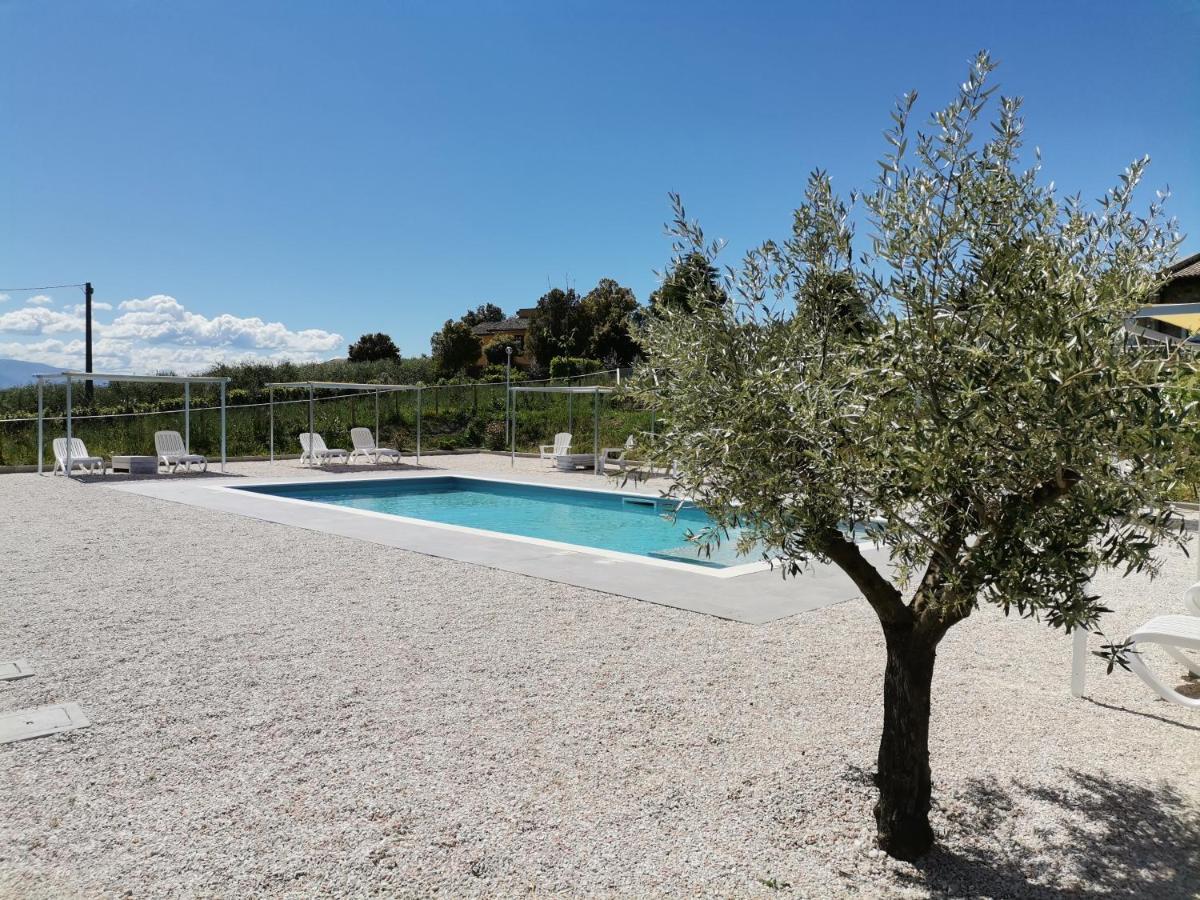 Agriturismo Incanto Della Natura 卡纳拉 外观 照片