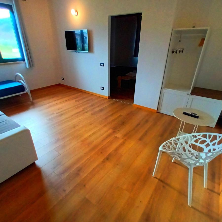 Agriturismo Incanto Della Natura 卡纳拉 外观 照片