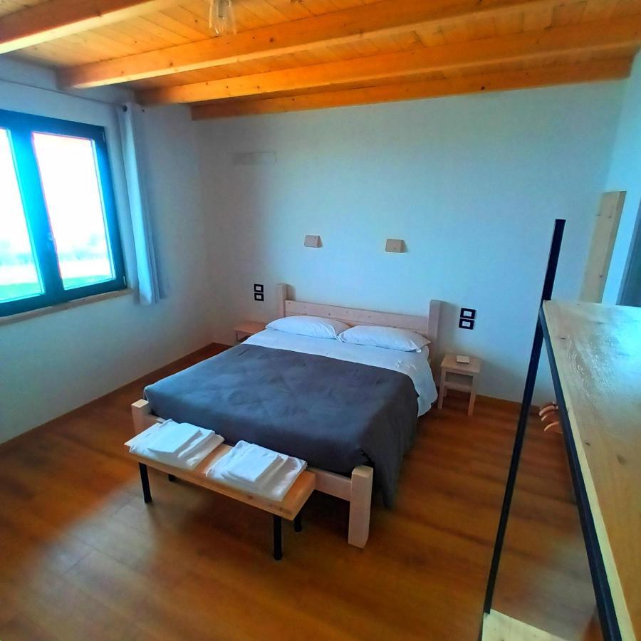 Agriturismo Incanto Della Natura 卡纳拉 外观 照片