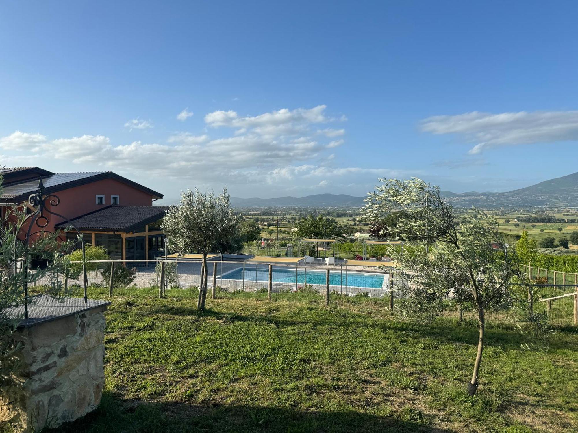 Agriturismo Incanto Della Natura 卡纳拉 外观 照片